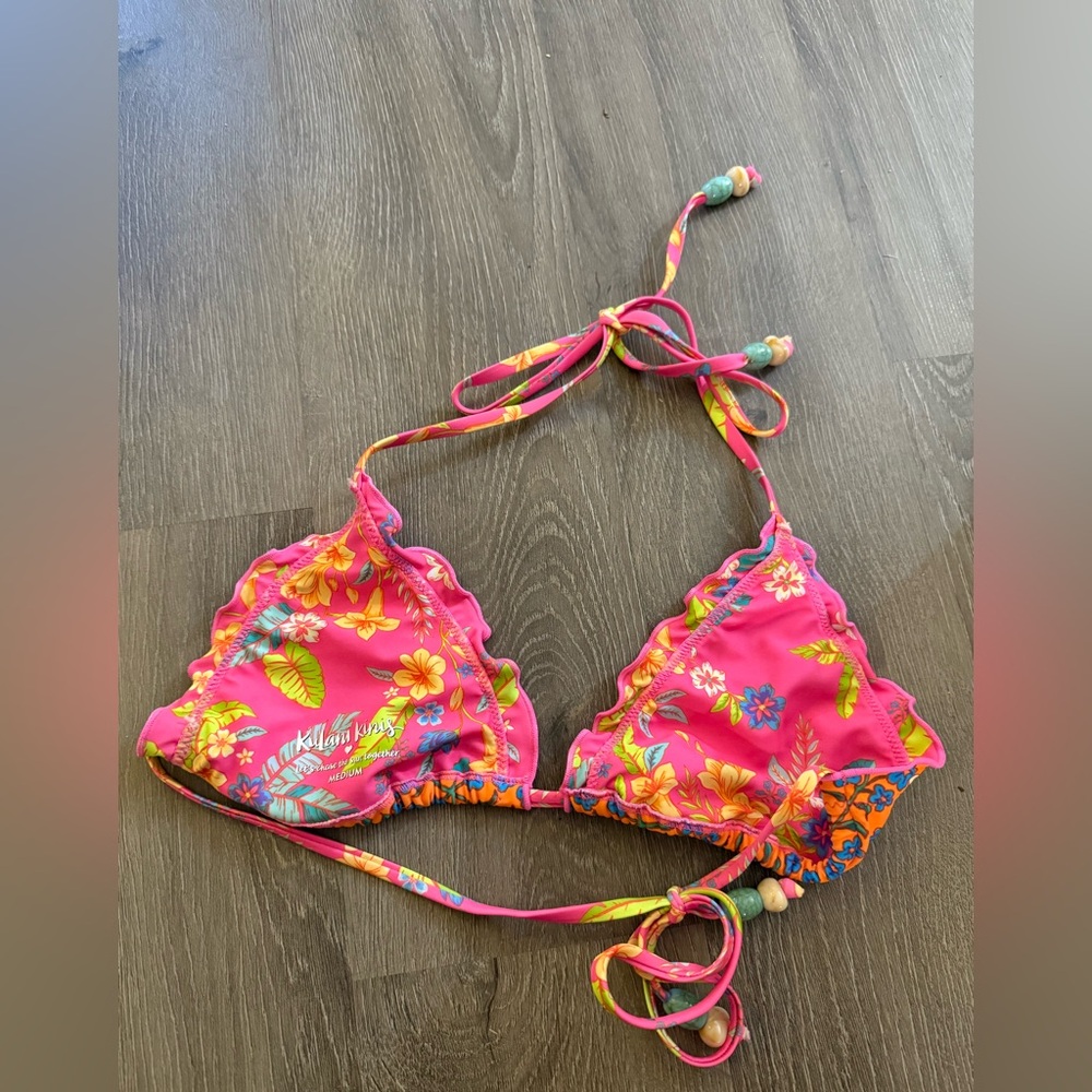Kulani Kinis Lettuce Edge Bralette Bikini Top - Picture 3 of 9